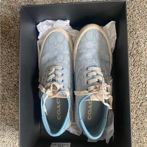 Blue coach shoes